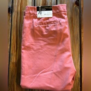 NWT Liz Claiborne ankle pants.  Size 16.